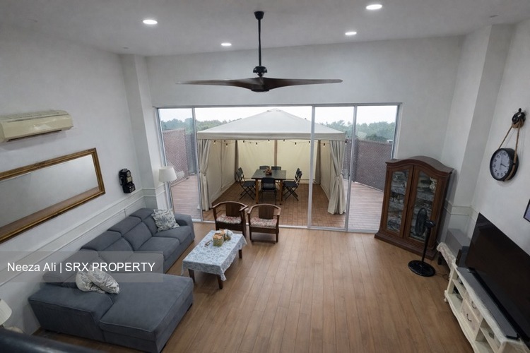 Loyang Villas (D17), Terrace #549216231